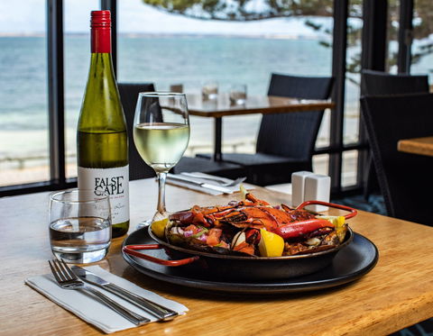 Zone Restaurant - Perths Hotel 1