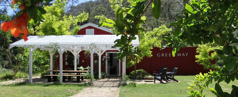 Greenway Wines - Perths Hotel 0