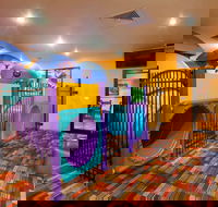 Balaclava Hotel - Earlville - Perths Hotel