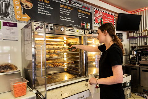 Gunna Doo Bakery - Perths Hotel 1