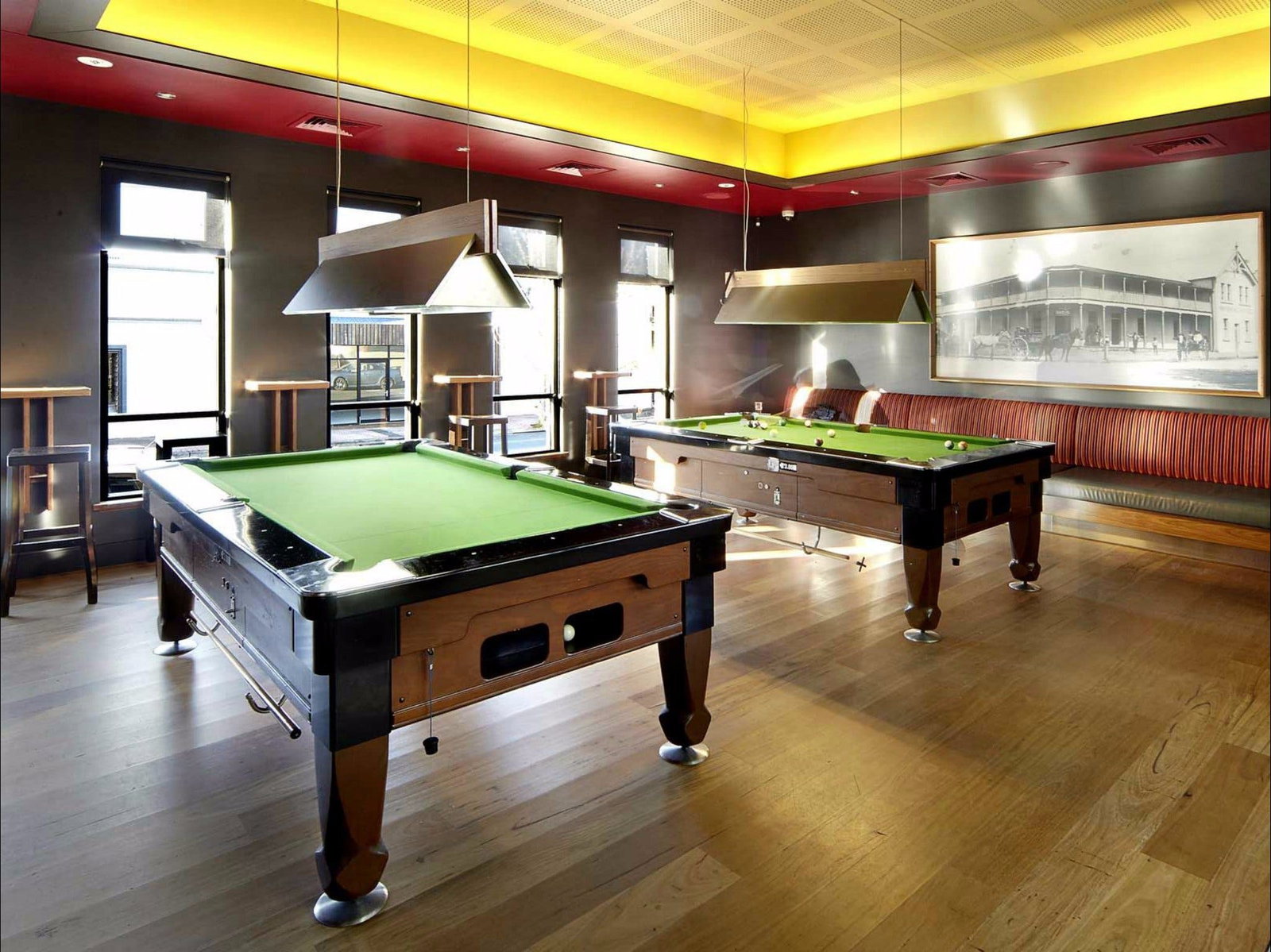Bowral NSW Perths Hotel