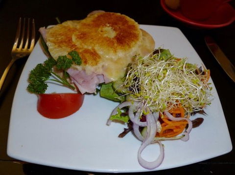 Littleton Cafe - Perths Hotel 0