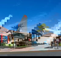 Bankstown Sports Club - Perths Hotel