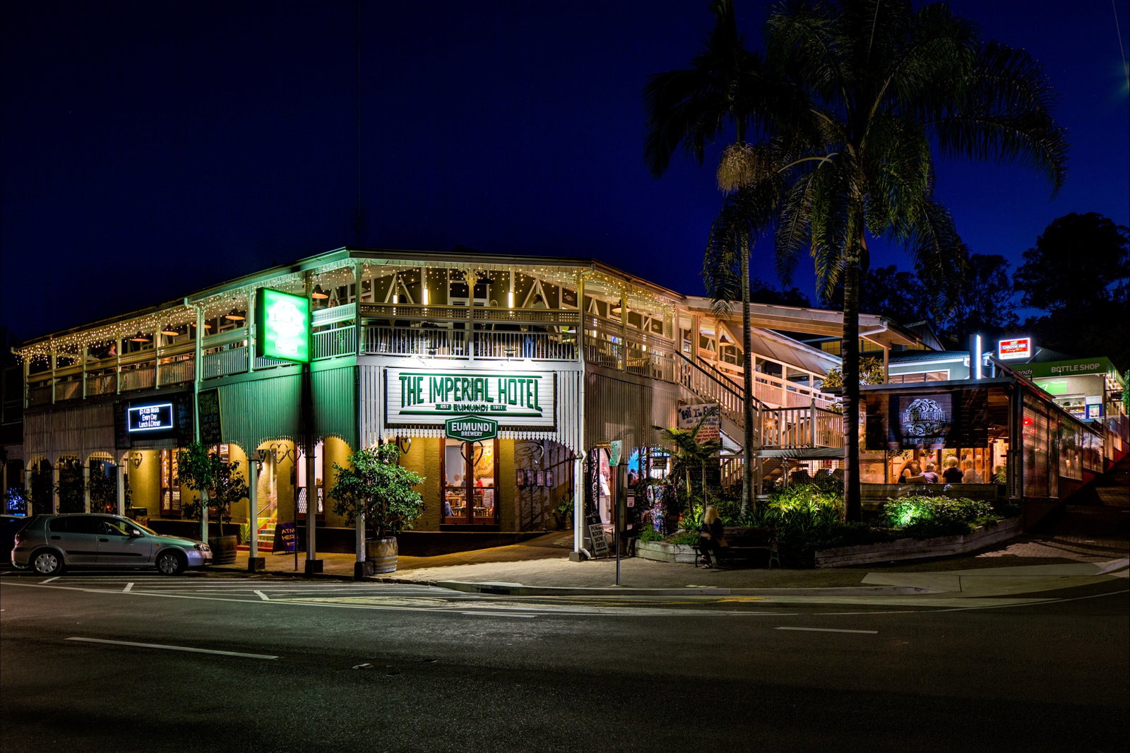 Weyba Downs QLD Perths Hotel