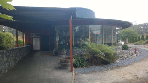 Cafe Bozzey - Perths Hotel 0