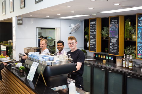 AIS Cafe - Perths Hotel 1