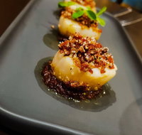 Waves Restaurant - Perths Hotel