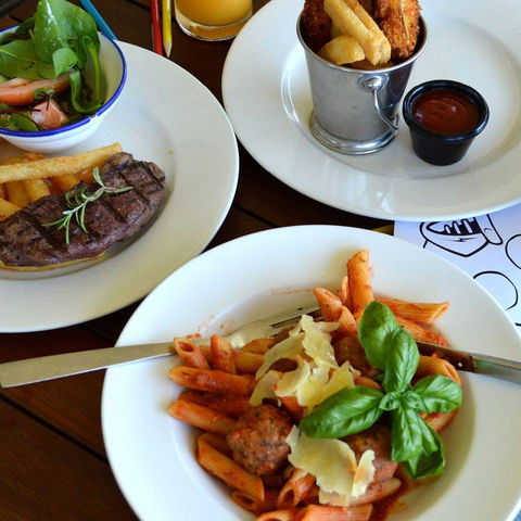 Indigo – Eats, Treats & Bar - Perths Hotel 0