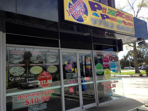 Johnny Boys Pizza - Berwick - Perths Hotel 0