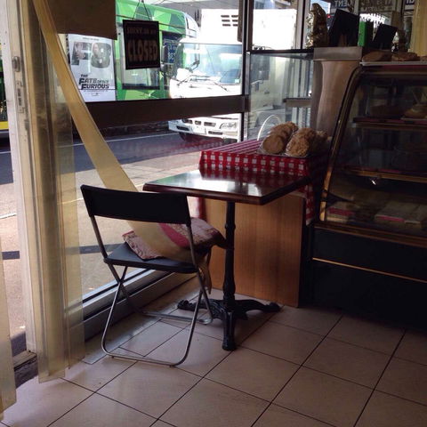 MJ Select Bakery - Perths Hotel 0
