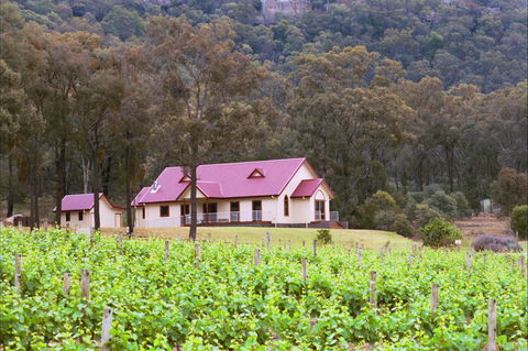 Catherine Vale Wines - Perths Hotel 1