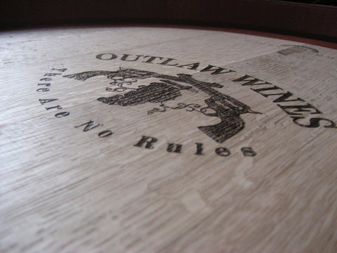 Outlaw Wines - Perths Hotel 0