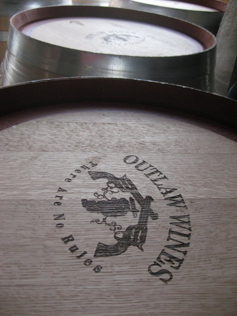 Outlaw Wines - Perths Hotel 1