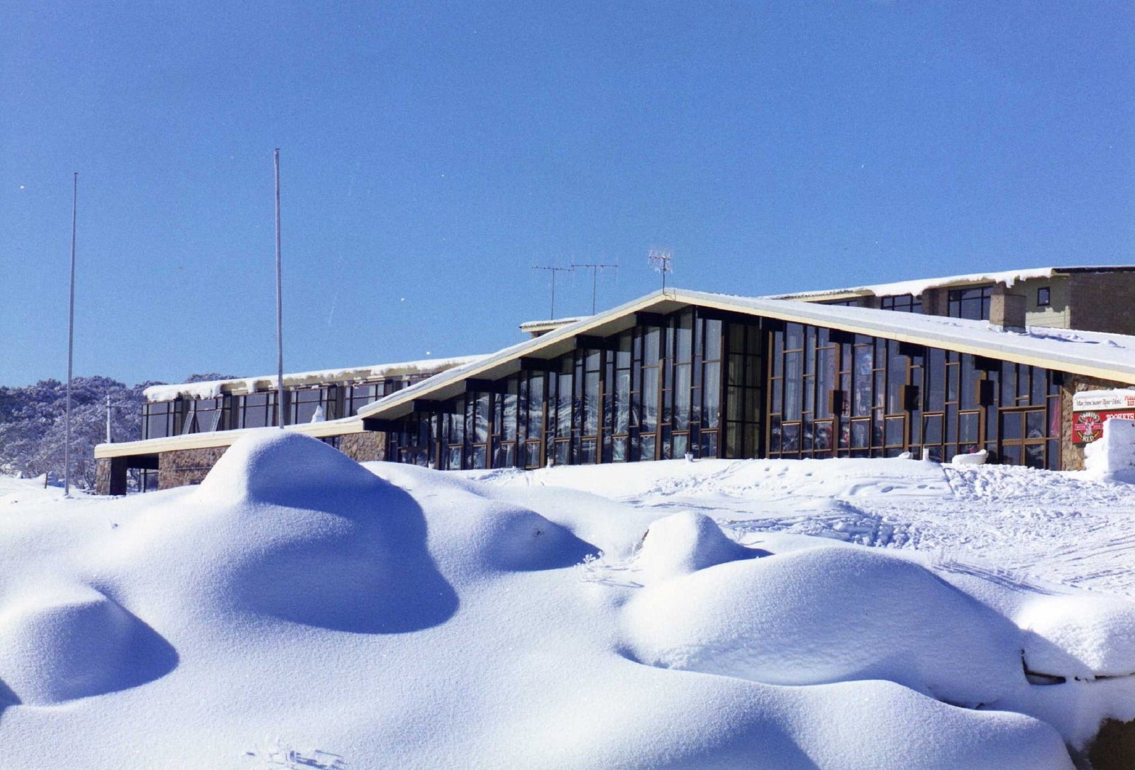 Perisher Valley NSW Perths Hotel