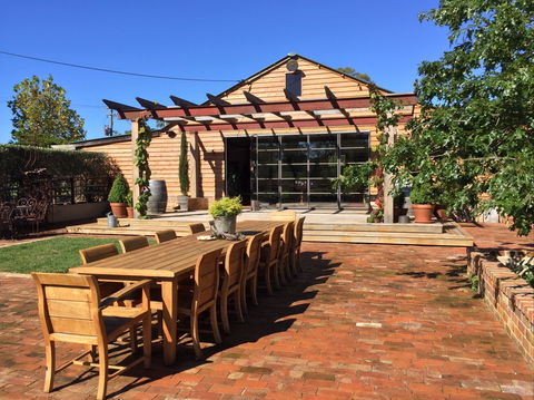 St Maur Wines - Perths Hotel 1