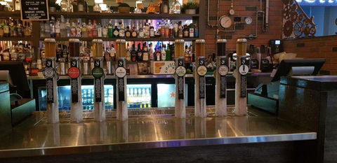 BAR36 - Perths Hotel 0