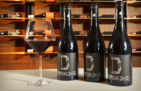 Mr Chester Wine Bar - Perths Hotel 0