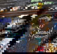 A Bite to Eat - Perths Hotel