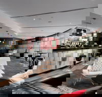 Champs Bar and Dining - Perths Hotel