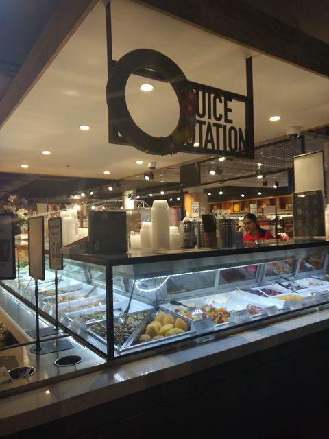 Fruitezy Juice Station - Perths Hotel 0