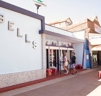 Bells Milk Bar and Museum - Perths Hotel