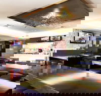 Colonial Hotel - Perths Hotel
