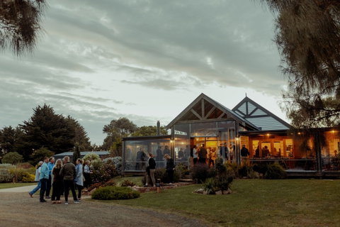 Phillip Island Winery - Perths Hotel 1