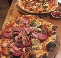 Solo Pizza - Perths Hotel