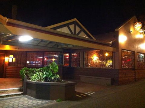 The Cavern - Perths Hotel 0