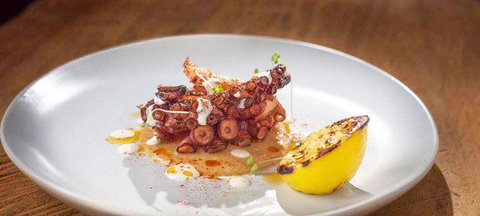 Astor Grill - Perths Hotel 5