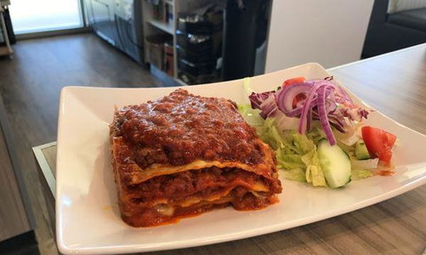 Saltwater Cafe & Pizza - Perths Hotel 14