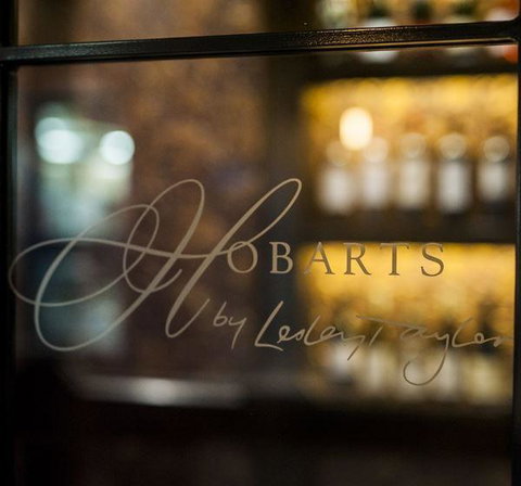Hobarts - Perths Hotel 10