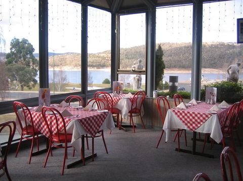 Angie's Italian Kitchen - Perths Hotel 0