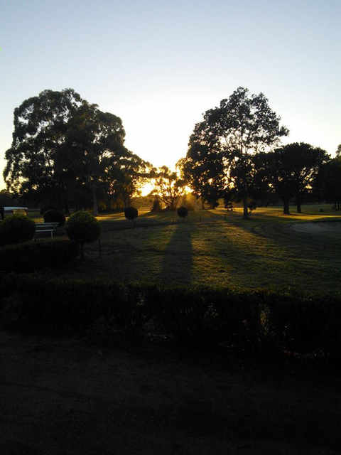 Tanilba Bay Golf Club - Perths Hotel 3