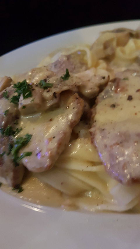 Cappriccio’s Italian Licensed Restaurant - Perths Hotel 8