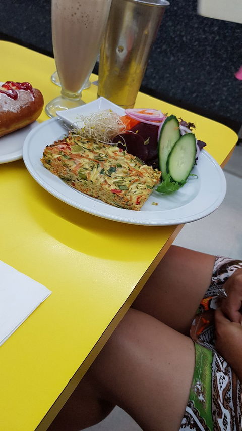 Austral Cafe - Perths Hotel 1
