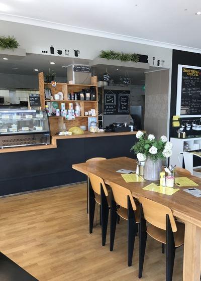 Cafe Macquarie - Perths Hotel 8