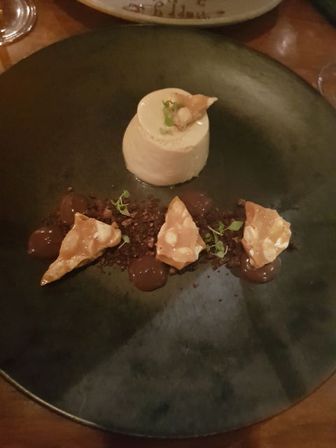 Sentinel Bar & Grill - Perths Hotel 4