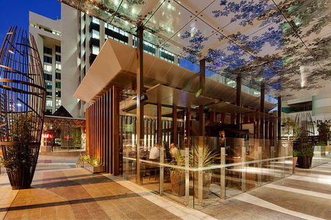 Sentinel Bar & Grill - Perths Hotel 0