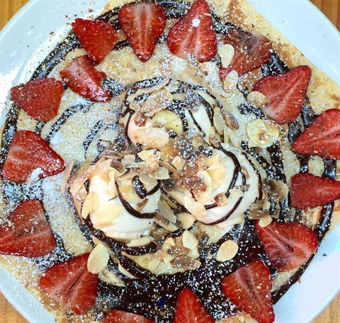 Roule Galette Flinders Lane - Perths Hotel 47