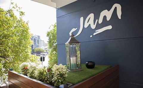 JAM - Perths Hotel 24