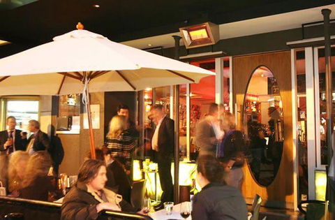 Mr. Tod Cafe - Perths Hotel 9