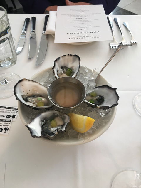 The Heritage Wine Bar - Perths Hotel 5