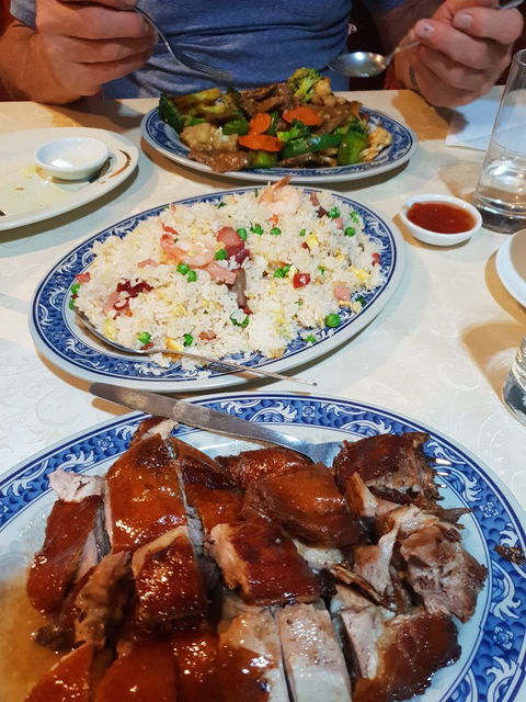 Regent Court Chinese Restaurant - Perths Hotel 6