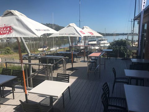 Yacht Club Fifty Five - Perths Hotel 0