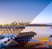 The Boatshed Restaurant - Perths Hotel