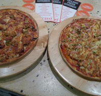 Village Pizza Kitchen - Perths Hotel