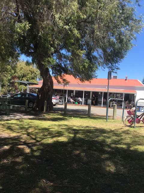 Emu Point Cafe - Perths Hotel 9