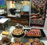 Cave's Park Store - Perths Hotel