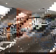 ChowS Table - Perths Hotel